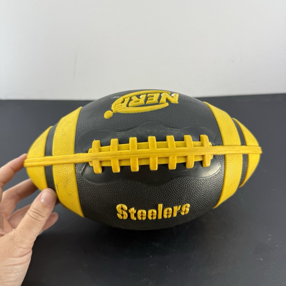 Pittsburgh Steelers NFL Nerf Pro  Weather Blitz Football 2008 Rare HTF